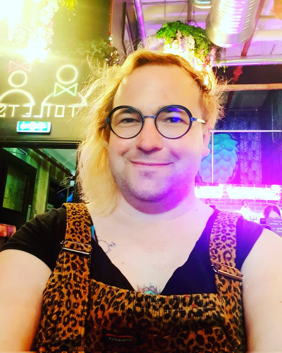 AlexCBillingham's tweet photo. Happy Billingham 😊 as I've just had a fitting for a costum corset for the show. Corsets with utility belts are the future. #corset #transartist #liveart #birminghamartist #disabledartist #batmanutilitybelt https://t.co/mQfzfToxCN