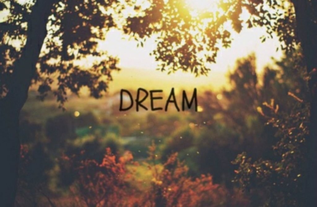 WritergirlJ's tweet photo. Something exciting is in the works. I can't wait to share my news!!! https://t.co/NchNIUzAX5