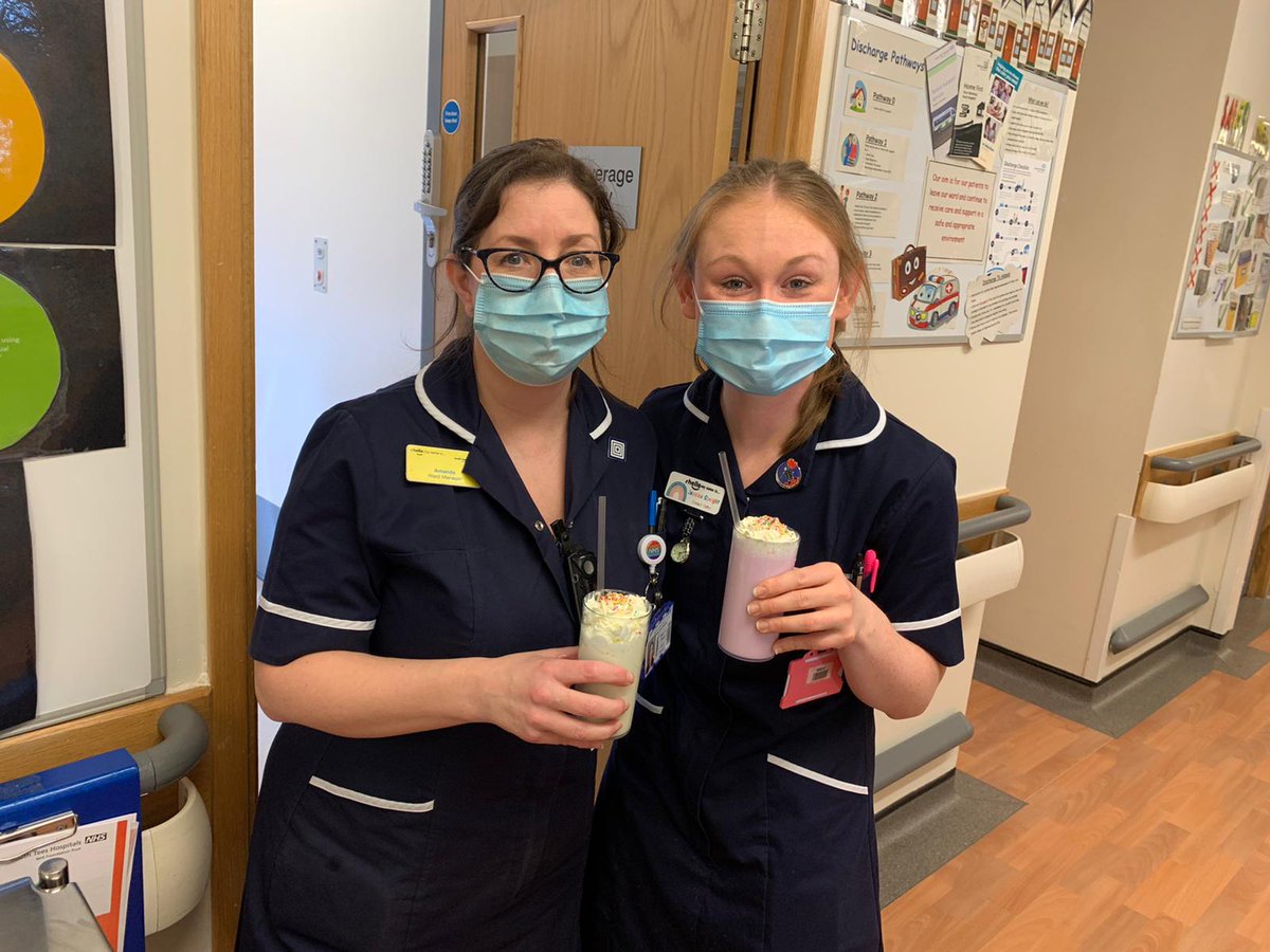 JessSpeight18's tweet photo. Promoting nutrition and hydration on Ward 3 today ... fresh cream milkshakes went down a treat!🍧🍨 #nutrition #hydration #jcuh #NHS #ward3 @Nicmetcalfe @3JCUH https://t.co/AM5AdiZnRM