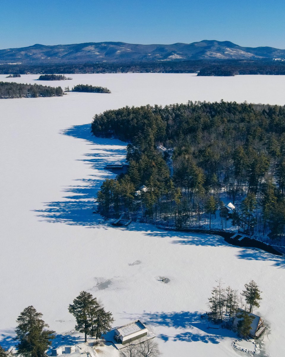 Ready for spring but I will miss the aesthetic of a frozen lake #lakewinnipesaukee
