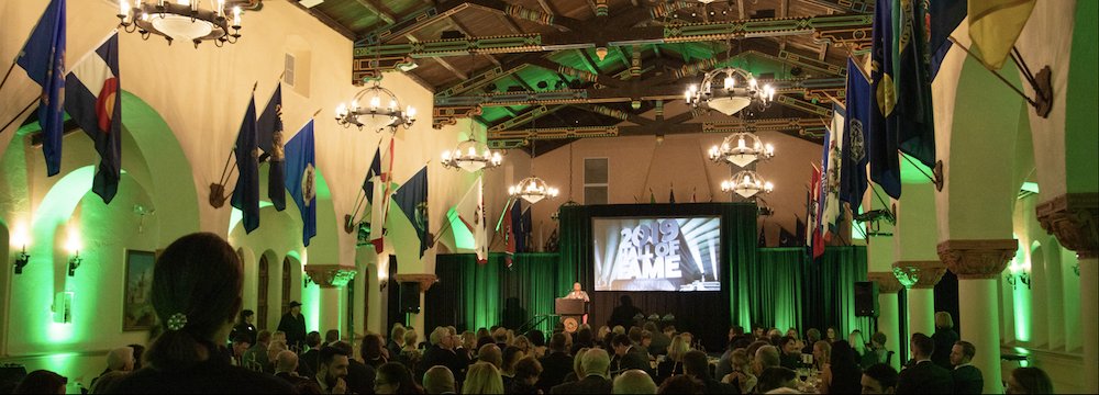 Do you know someone who belongs in the Stetson Law Hall of Fame?  If so, now is your chance to nominate them for induction.  bit.ly/3CVApR6