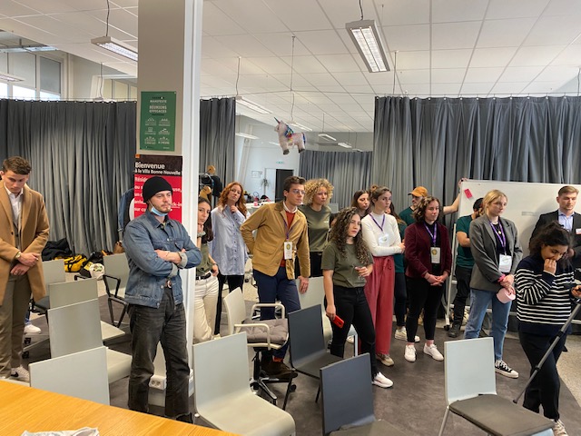 Villa_BN's tweet photo. [Evènement – Concours jeunes talents d’Orange] Le 17 mars, La @Villa_BN  eu le plaisir d’accueillir les étudiants finalistes du concours jeunes talents d’Orange. Le thème de cette année était : « Urgence Environnementale, relevez le défi grâce au numérique ».
#environnement https://t.co/pc8xFip9Va