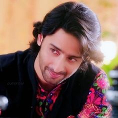 SweathaBkrishn's tweet photo. Congratulations @Shaheer_S
For Successful 3yrs of Abir Rajvansh...🥳🥳

It Has been 3 Years of this Shayar, Whole Stole Our Hearts In a Second 🤩💕♥️

Already Fall for this Ajeeb Rajvansh❤
#ShaheerAsAbir #YRHPKTurnsThree #YRHPK #ShaheerSheikh https://t.co/nqV9iYnPVR