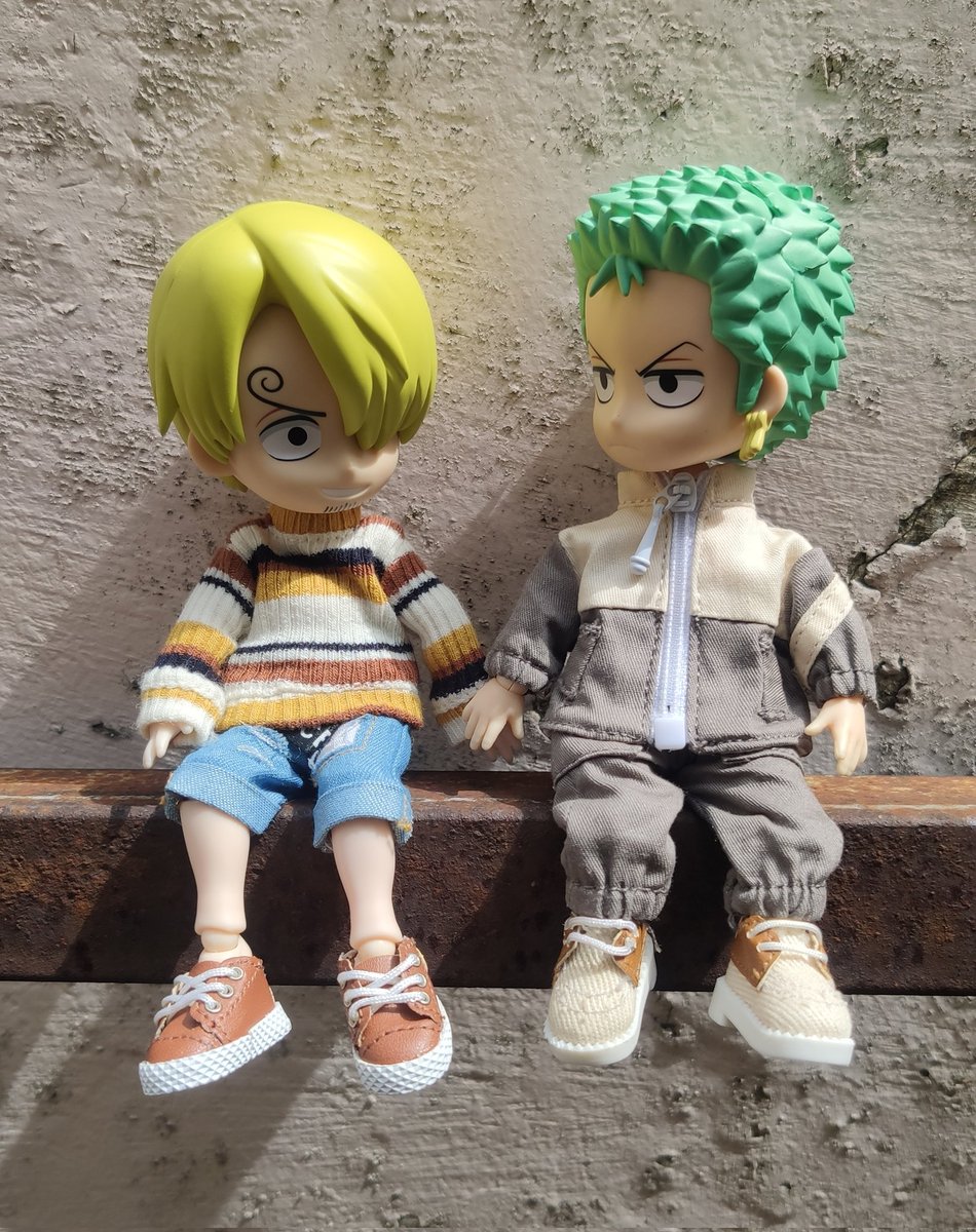 hawkerzs_'s tweet photo. hehe ZoSan 💚💛 https://t.co/7DRyUgfe8H