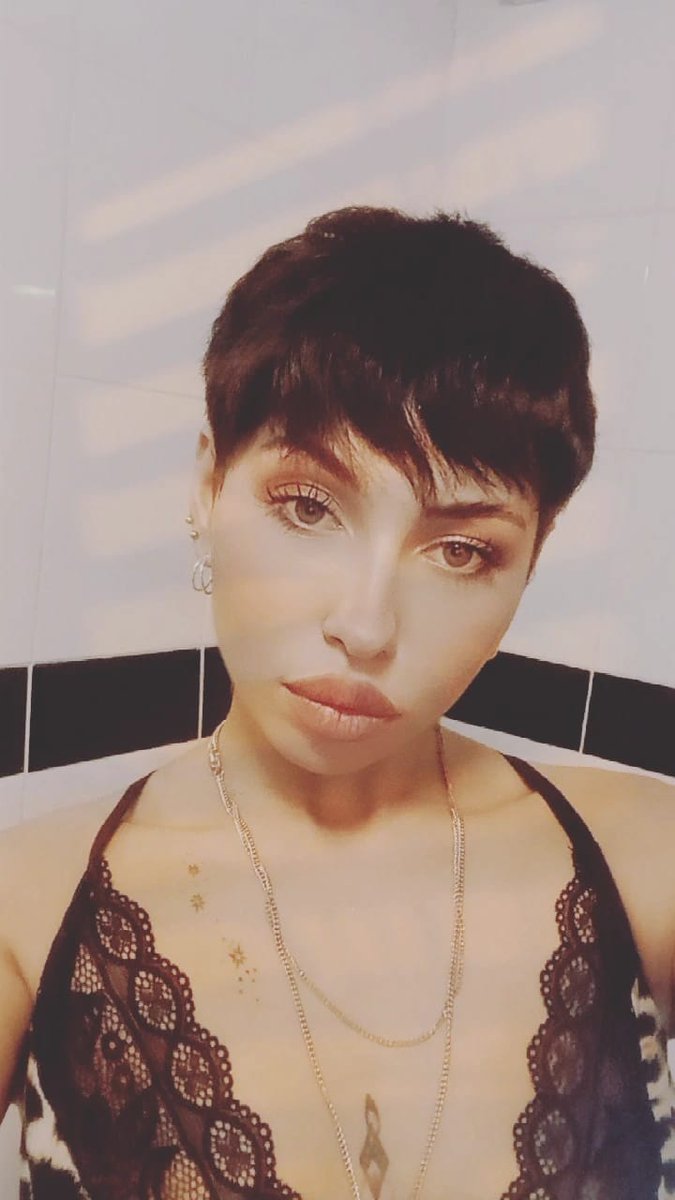 Aisha07469405's tweet photo. Like Manchester...🥰
#MorningRoutine #bbcfootball #natural #boutique #gymgirls https://t.co/KSmIvrkue5