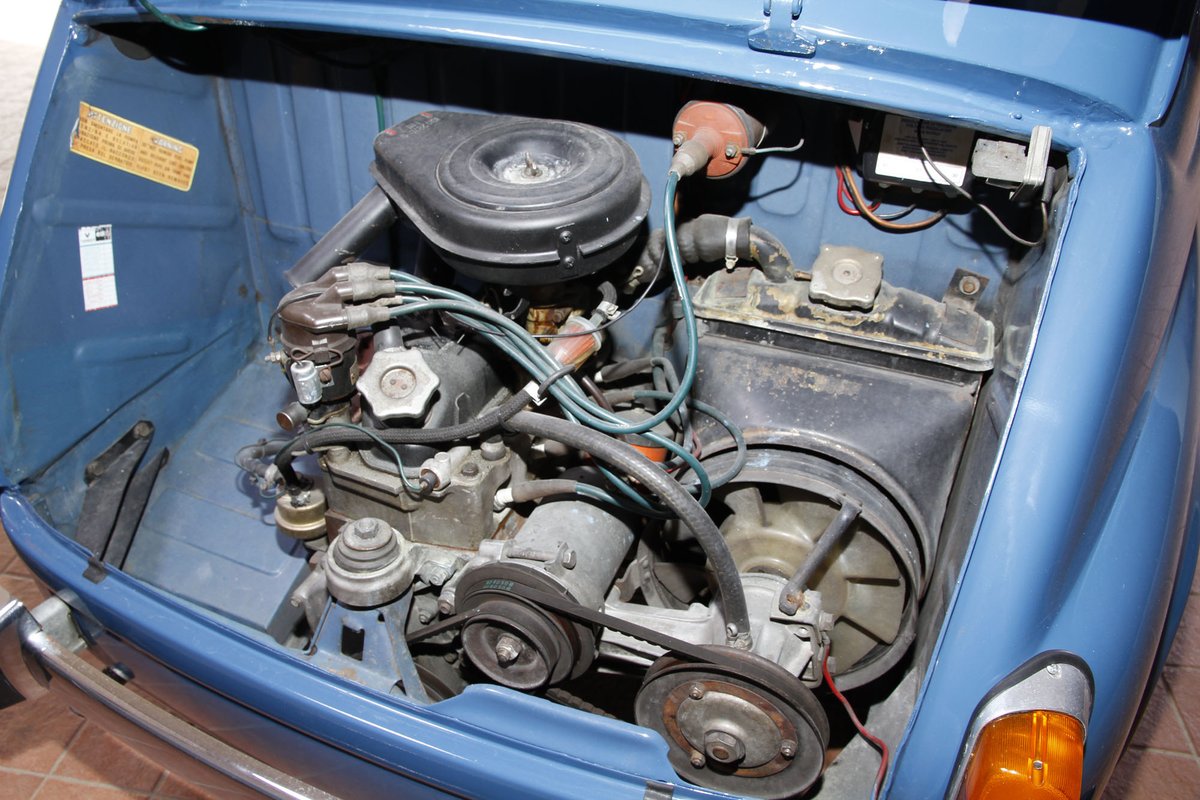 GalvaTrading's tweet photo. Fiat 600 D tipo 100D CHF 10‘500.-
1.Inverkehrsetzung 11.07.63 Fahrgestell Nummer 100D1577209 Motor Nummer 100D0001732473 Fahrleistung 103'086 KM Tachostand 31.5 CV, 767 ccm 
https://t.co/aDmvWBAca4 https://t.co/s1ln2QS1Wh