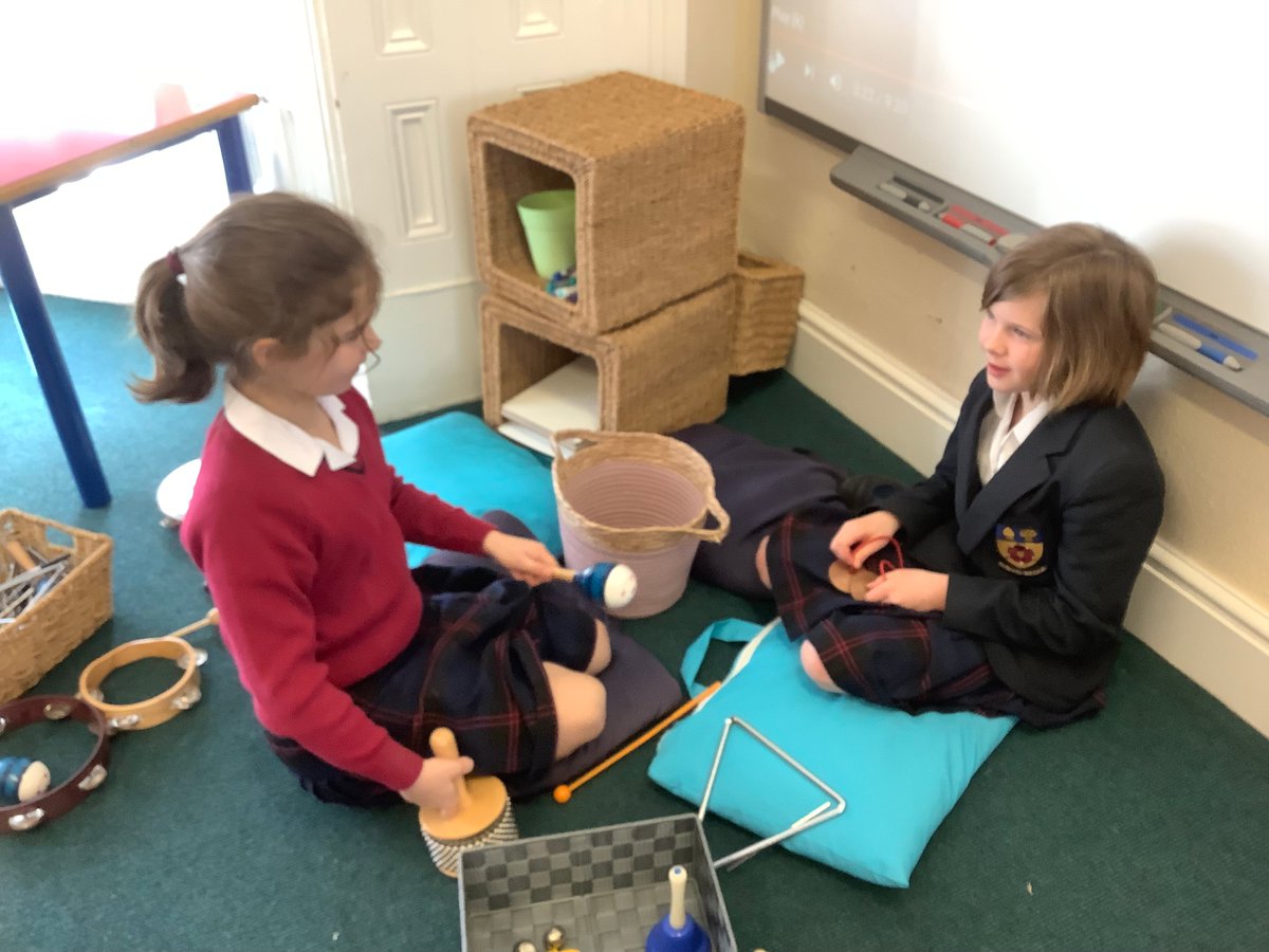 Year 3 have been exploring timbre in music, thinking about how instruments can make different sounds & represent different things, such as 'hot' & 'cold'. They divided up the instruments & have started to think about how they can create an 'icy' composition...