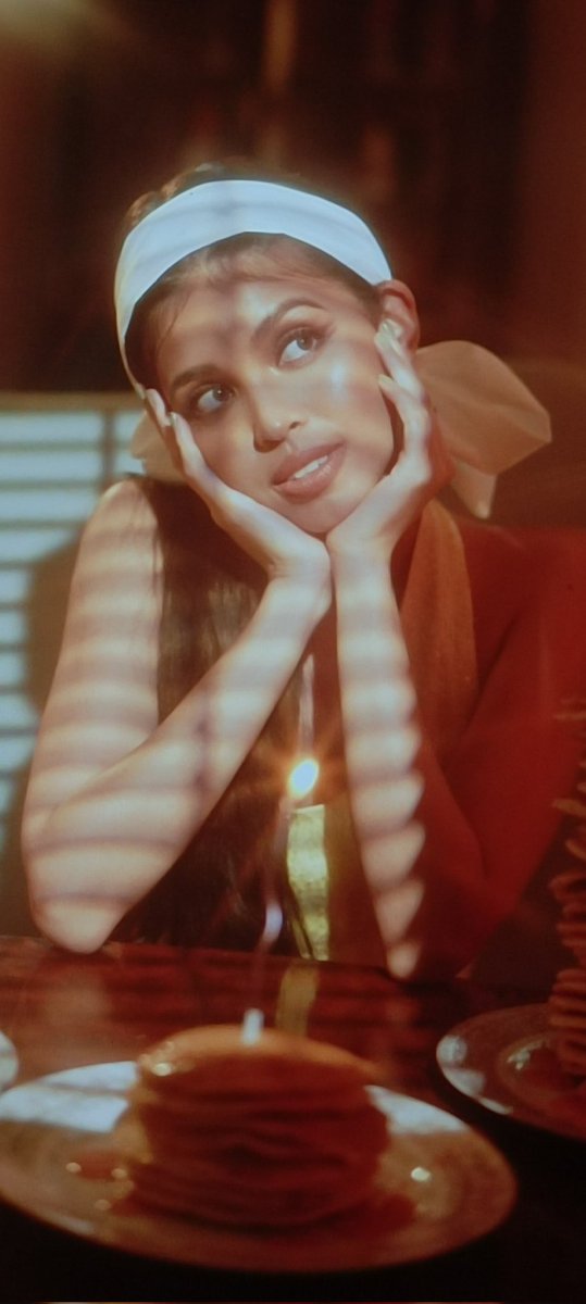 ysaihilario's tweet photo. Always Proud of you Meng 💛

Guys You may now avail of your copies via @LOfficiel_PH's website 

#MaineMendozaForLOfficieLPH #MaineMendozaForLOfficielPH https://t.co/aTOmHwu5Nu