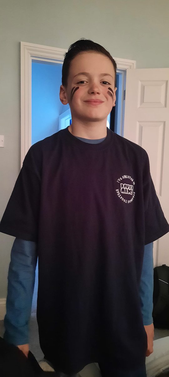 #superheroday at school today, so our boy went representing one of ours. @toneo #rouxsarmy