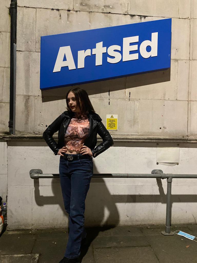 TheEmilyBrady's tweet photo. At 9:30 pm yesterday, I graduated my corse at ArtsEd. Doing a foundation corse as the same time as the third year of my level six diploma was insane, and brilliant. And Thank you to ArtsEd for giving me the training memories and opportunity  it’s renound for. @ArtsEdLondon https://t.co/gAl24xusmk