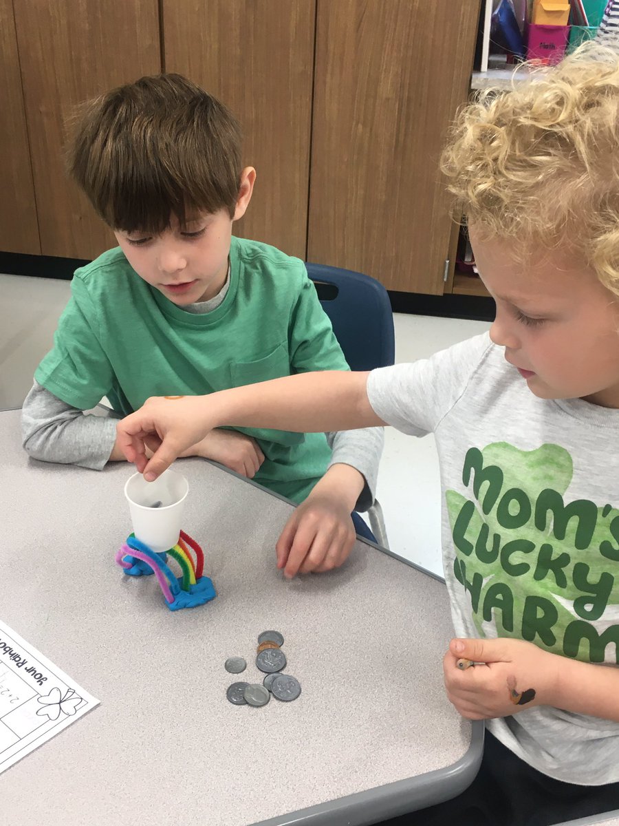 A St. Patrick’s Day full of STEM challenges🌈🍀How much gold can fit in your pot before falling off the rainbow?