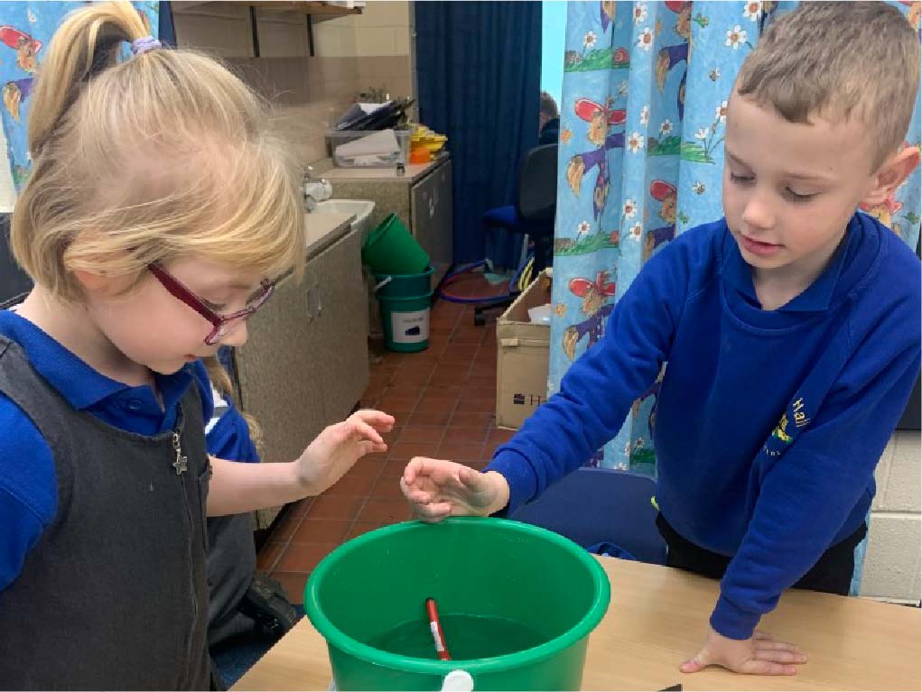 astonhallschool's tweet photo. Y1/2AP have been enjoying Science Week! We investigated ways to make ice melt quickly, explored which materials float and sink, and made our own rafts.

To view all the photos
👉https://t.co/uFg8IQWDiS https://t.co/FVPxjbLHQX