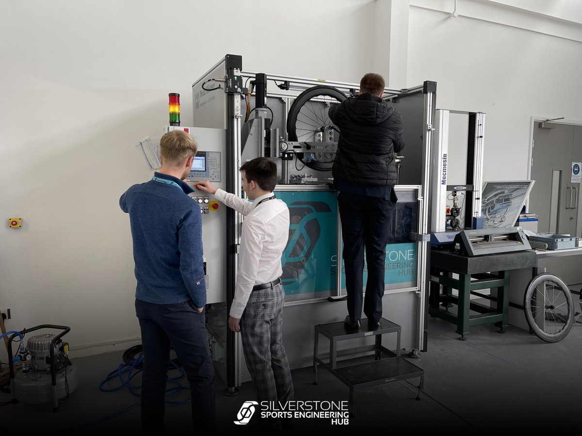 SSEHub's tweet photo. With our Rolling Resistance Rig now at @SilverstoneUTC, the students now have access and are getting stuck in. The first two introduction sessions have been a success! #SSEHub is looking forward to many more!
#engineering #testing #marginalgains #Studentlifelessordinary @BucksLEP https://t.co/aTsDzSPA3s