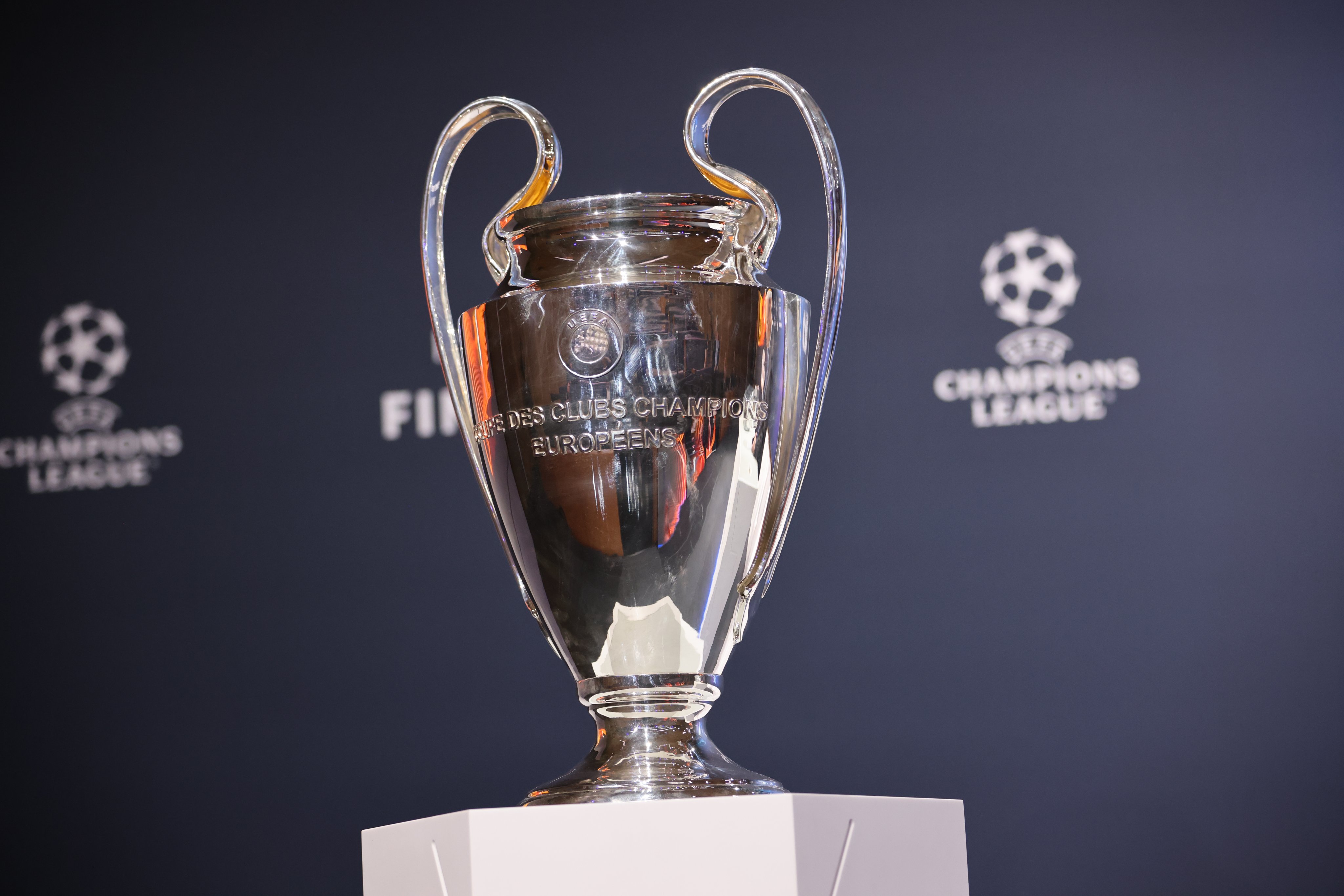 Uefaチャンピオンズリーグ 今季ビッグイヤーを手にするのは Ucldraw T Co Agmpqqeljg Twitter