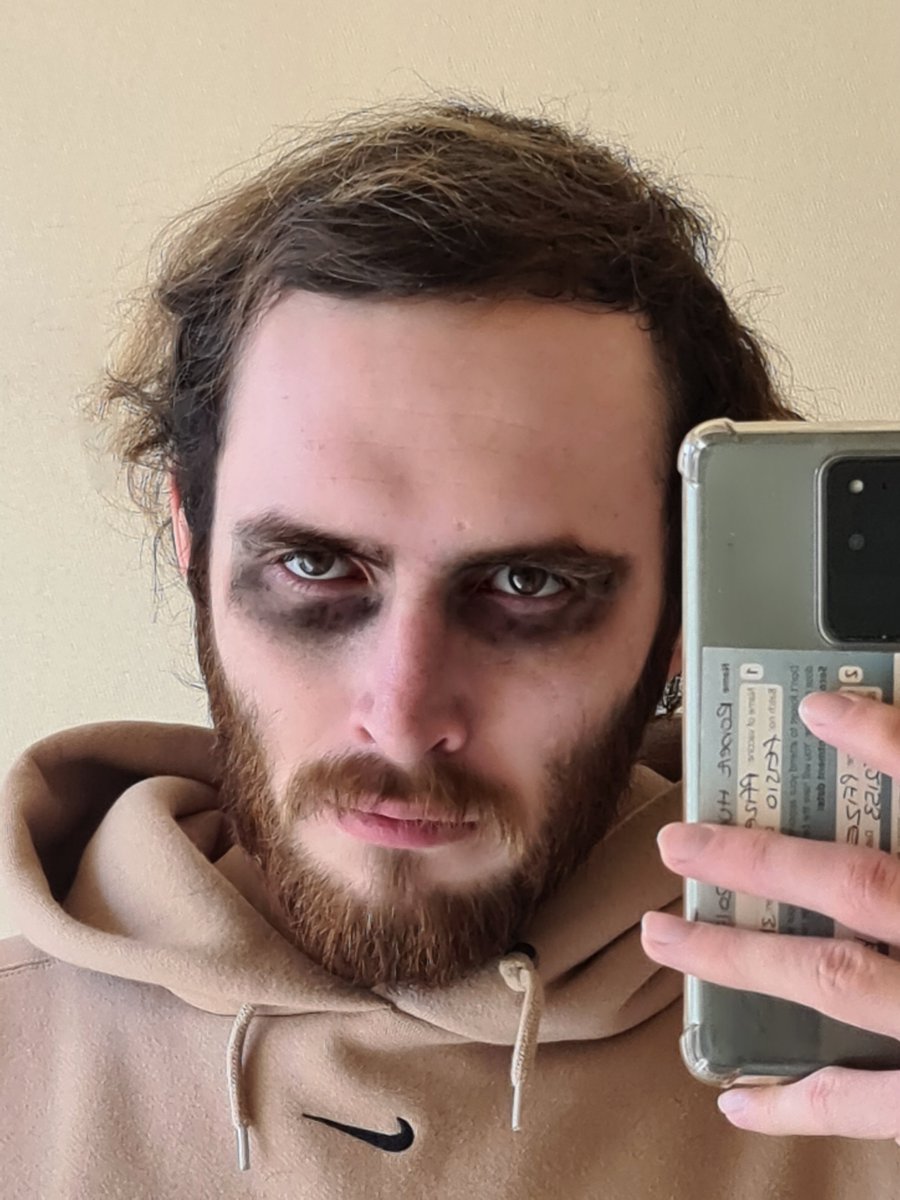 robhudsn's tweet photo. im like batman but instead of fighting crime im just a pale goth who stays in my mancave all day https://t.co/eobVsWcRrw