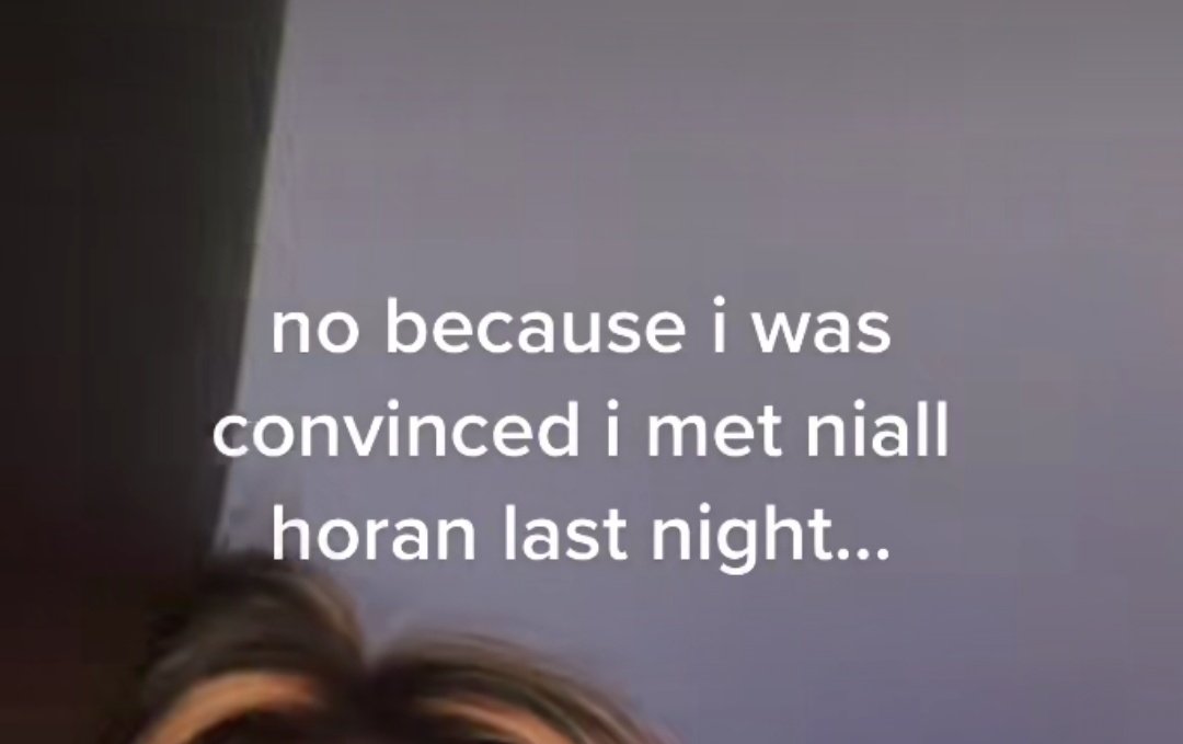 louis__styles16's tweet photo. That's not Niall Horan that Neil Horn https://t.co/GUWrAkl2We