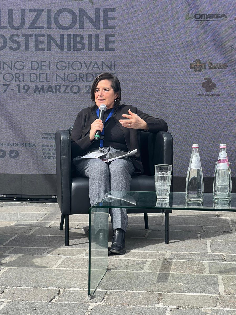 GgiMeetingNE's tweet photo. Sostenibilità Sociale 
📌 Maria Raffaella Caprioglio
Dal 2012 presidente di Umana S.p.A.
📌Stefania Pertusi
Vice Presidente presso Tetra Pak - settore Product and Portfolio Management
📌Antonella Candiotto
Dal 2020 Presidente e CEO dell'azienda Galdi s.r.l.
#visioni2022 https://t.co/VtefrcFWp2