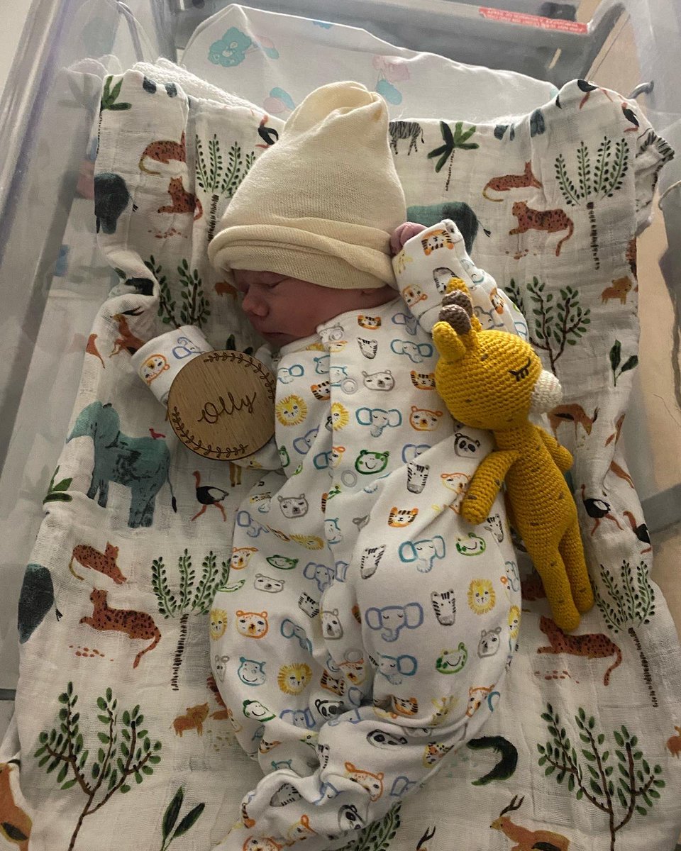 SamWalsh_93's tweet photo. Olly Gerrard Walsh / 16.03.22 @ 23.14pm / 7lb 😍💙 He’s a Cracker 💥😍
Both mother &amp; baby are doing well! Erin is over the moon and helping with everything 😅 
@em_sion you never cease to amaze me, love ya 🙌🏻😘 https://t.co/dmJ8KBYNBj