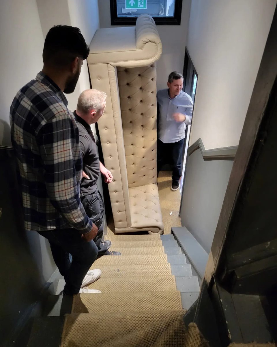 When I ask to bring the sofa down from the second floor...
#worklife #workingintv #menatwork #dotheimpossible #teameffort #stuck #nowwhat #workingwithfamily #runvt #postproductionfacility #postproductionlife #runhire #kithire #broadcastkithire