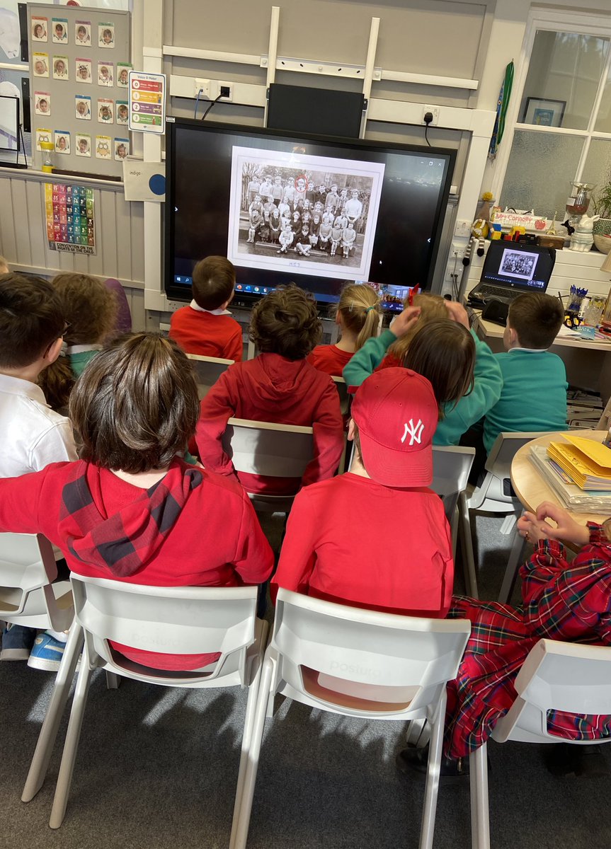 Mrs_ConnollyAPS's tweet image. Fascinating virtual visit from former Aberuthven Primary pupil  Professor Potato 🥔 @rhetperth @AberuthvenPS #projectpotato