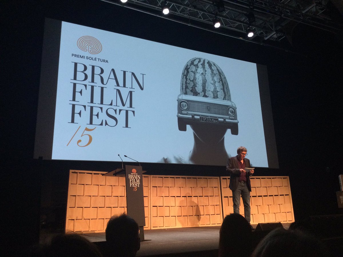 frombubbledb's tweet photo. Enhorabuena por el éxito de la inauguración de esta 5ª edición del @brainfilmfest anoche en el @cececebe Barcelona. Exquisita programación este año 2022 que también visitará Madrid en el @EspacioFTef / @fpmaragall @FUszheimer @minimal_films #BrainFilmFest2022 https://t.co/MN0jmyTPoR