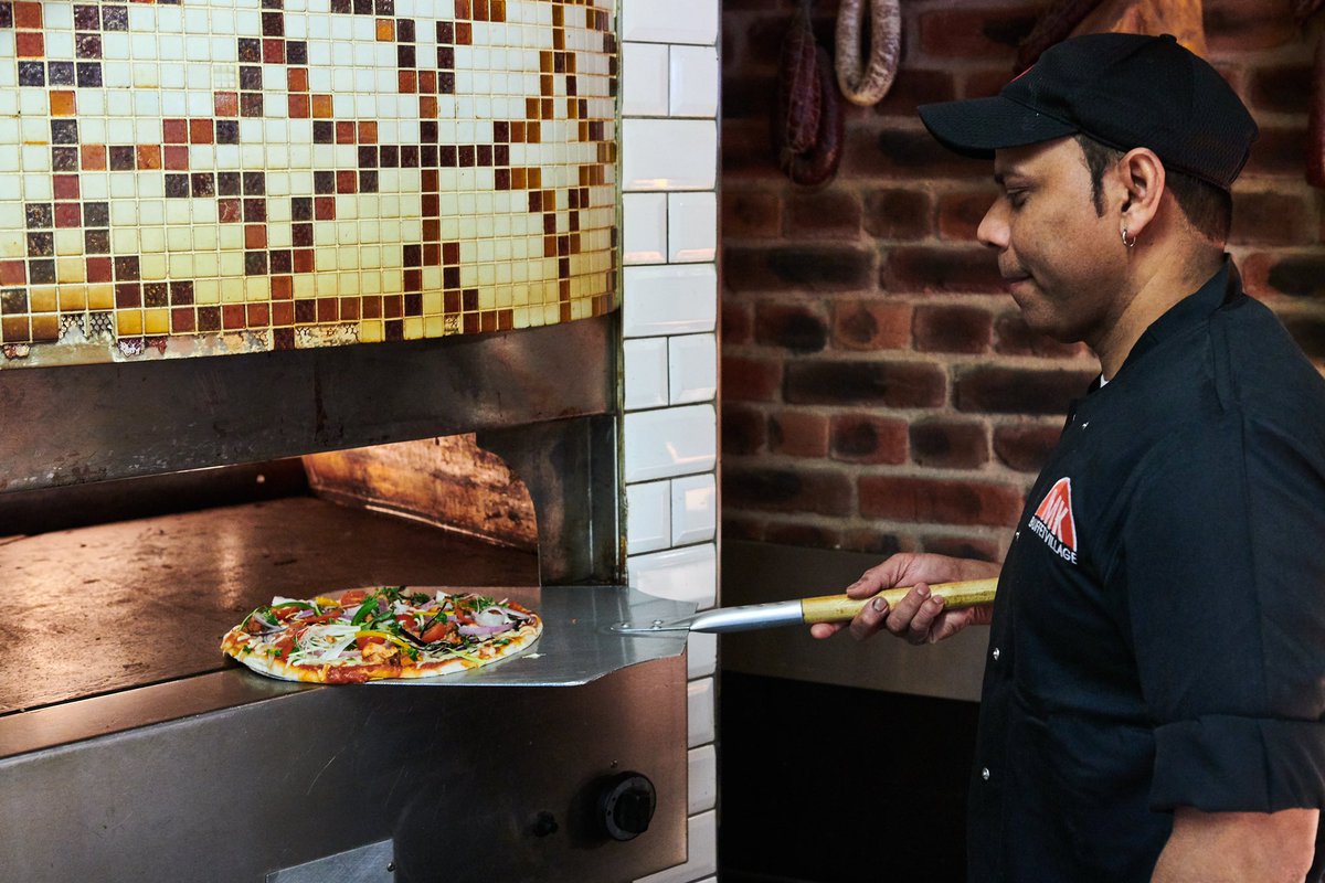 MKBuffetVillage's tweet photo. Have you tried our fresh pizzas?! Your little ones will love it, come down to MK Buffet Village to ensure fully belly’s all around 🍕

#deliciousfood #MK #booknow #italianfood #pizza #pizzalover https://t.co/I8bkIQJQmP