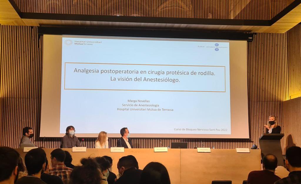 Esplèndida taula amb participació activa d’equip <a href="/Mutua_Terrassa/">MutuaTerrassa</a> sobre l’impacte de l’analgèsia en els programes de recuperació intensificada en cirurgia de pròtesi de genoll. Compartint visió i experiència Dra. Novellas <a href="/25455mnc/">Marga Novellas</a> #Anestesiologia i Dra. Mercè Torra #Rehabilitació