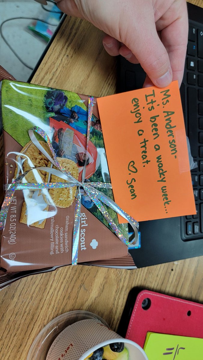Anderson3rdPES's tweet photo. When your student's family understands the struggles of the week. Thankful for the support they give me even in the smallest ways. @CogburnWoodsES #feathertogether https://t.co/hQaD2thtxU