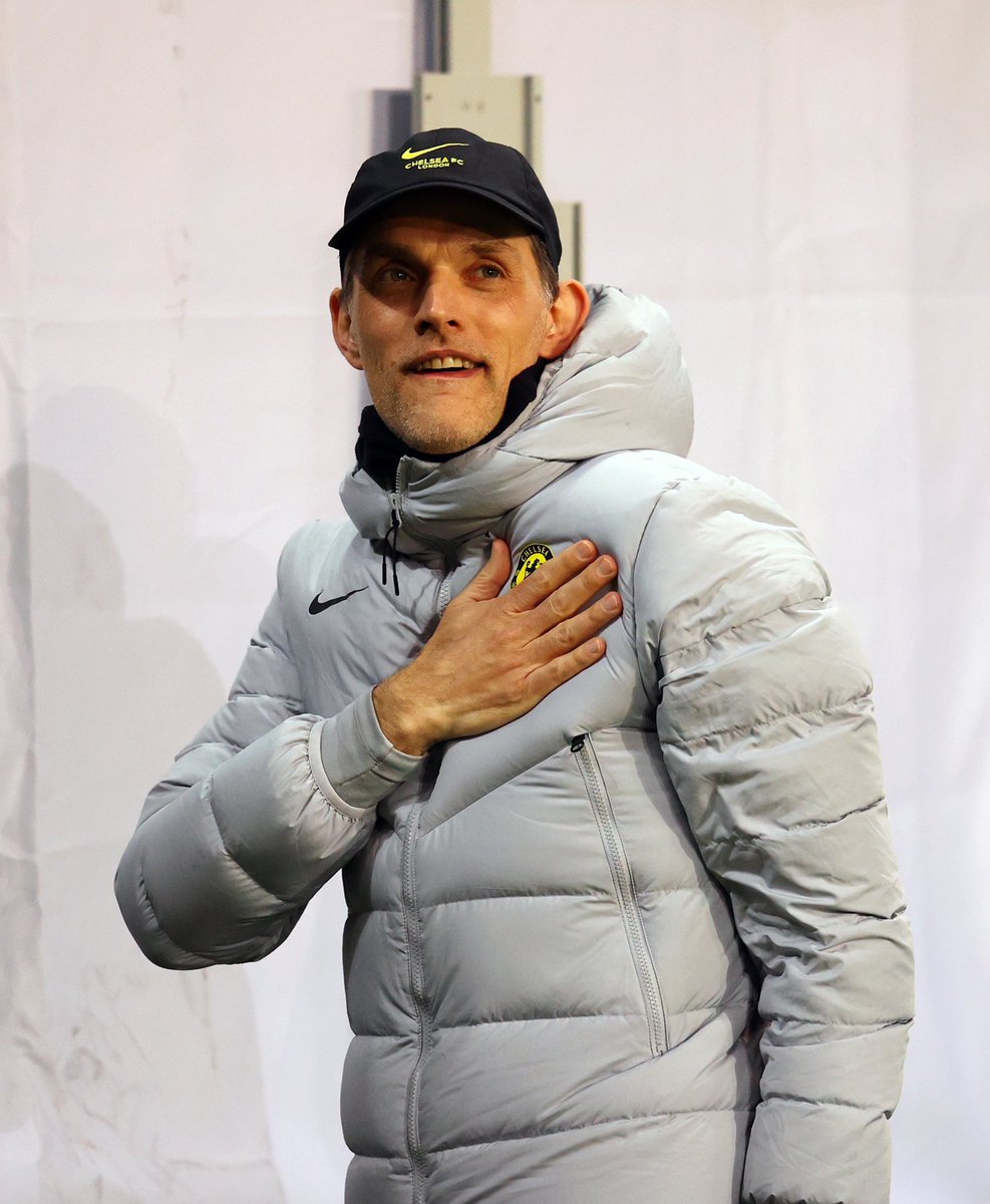 Thomas Tuchel on Manchester United job rumours: “Do you feel me less committed to the club in my situation? Absolutely not, I love to be here and work for Chelsea”. 🚨🔵 #CFC

“Chelsea has everything it needs to make me happy”, he added via <a href="/NizaarKinsella/">Nizaar Kinsella</a>. #MUFC