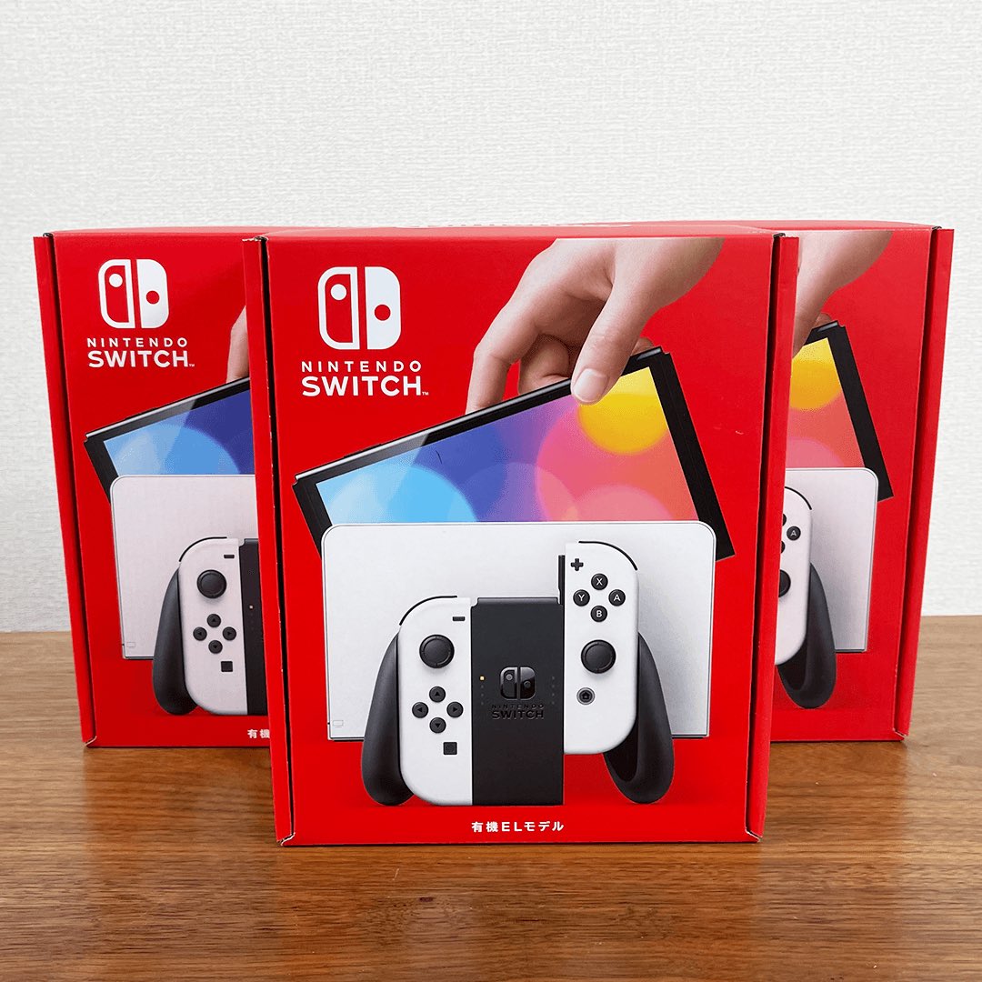 ib_ib_06's tweet photo. 🎁登録者1万人記念プレゼント🎁

【プレゼント品】
・PS5
・Nintendo Switch 
・イーブイヒーローズ等のポケカBOX
計10名様。
※商品は選べません。

【応募方法】
@ib_ib_06 をフォロー
このツイートをいいね&amp;RT

⚠️期間：3月25日(金)19時まで

https://t.co/McCSp0fmAO

ご応募お待ちしております！ https://t.co/QHcXycxnK9