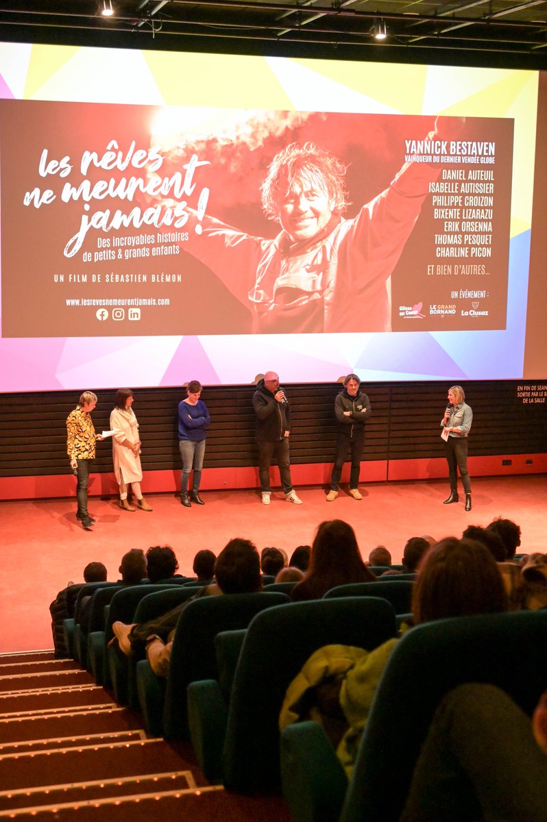 mongrandbo's tweet photo. ⛷❤️Quel beau thème pour débuter #GlisseEnCoeur, la soirée de "Rêves" s'est déroulée hier soir avec la présentation du film "Les rêves ne meurent jamais !" en présence de Sébastien Blemon @YannickBestaven @Caliboissieres @MaximeSorel @ManuelCousin71🌍⛵️
#GEC22 #mongrandbo #MEEO https://t.co/q95E4PJXF4