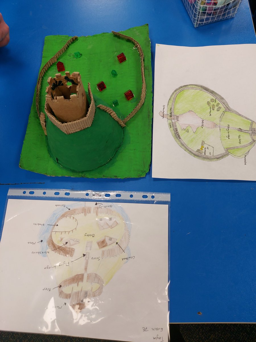 1WyedeanHistory's tweet photo. An amazing effort from year 7 students @wyedeanschool who took part in the creation of a medieval #castle #competition. #pedagoofriday #motteandbailey #concentric #stonekeep #classroomteaching https://t.co/1C7O1juwIq