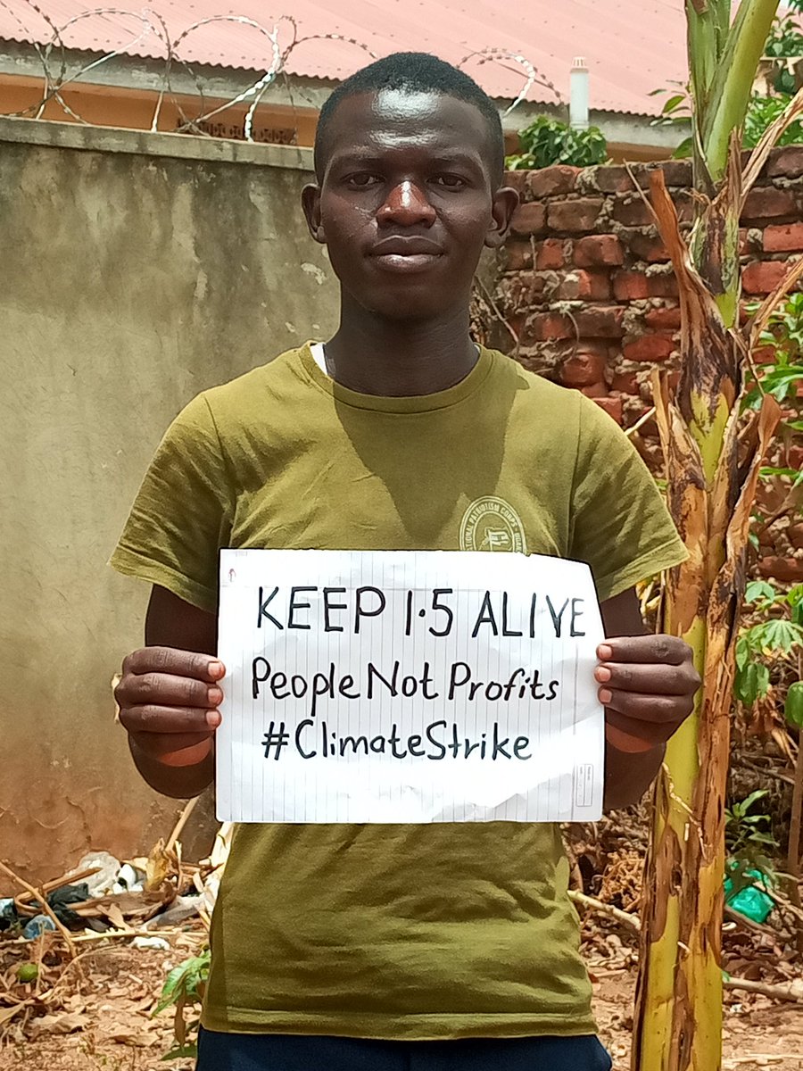 KabilaObbo's tweet photo. #ClimateStrike Week 78 🇺🇬
Let us keep 1.5 degrees alive.
Its time for #ClimateActionNow &amp; let's embrace #PeopleNotProfit.

@GretaThunberg @vanessa_vash @WeDontHaveTime @climate @Alex_Verbeek @AlexandriaV2005 @NakabuyeHildaF @Fridays4future
#FridaysForFuture #ClimateAction https://t.co/uWxvHs0zfI