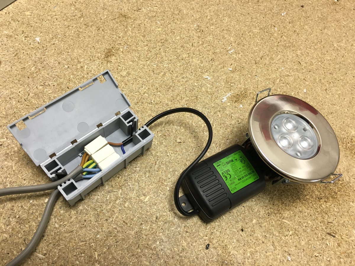 ConnexboxUK's tweet photo. @EquinoxElec Our Wagobox-Light also takes Wago's new inline connectors. https://t.co/0qB5gr83aC