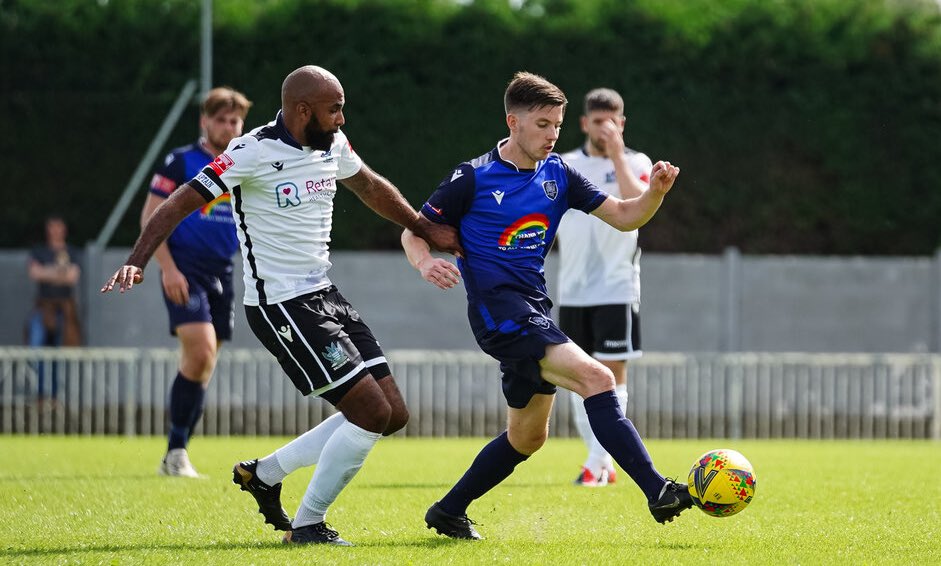 Met Police FC tweet media