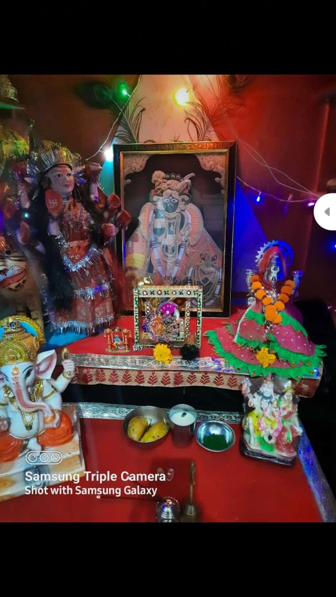 R_Rajput057's tweet photo. खेतों की हरियाली बनाए 
     रखना कान्हा..!

हर सुहागन का लाल रंग
     सजाए रखना...!

अपनो के जीवन में खुशियां
     बनाए रखना..!

आप सभी को होली की हार्दिक शुभकामनाएं 🔥 https://t.co/AZGYpzPTrr