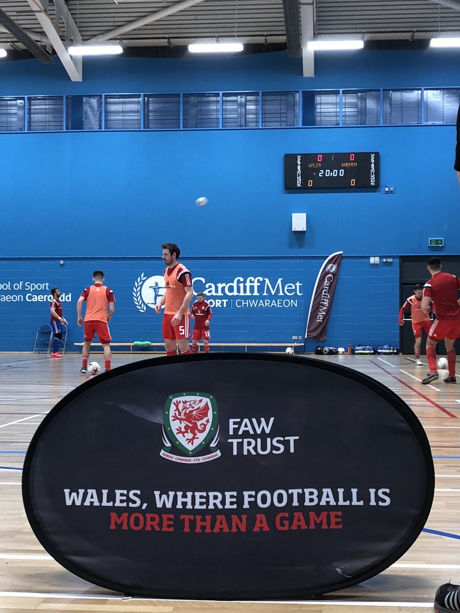 Nickynackynoo  tweet media