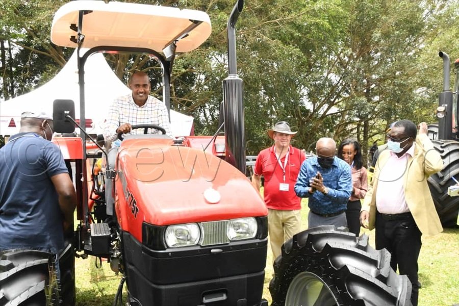 FrankTumwebazek's tweet photo. I wish also to salute the Royal Netherlands  Embassy @NLinUganda for supporting these farming competitions &amp; expos in partnership with @newvisionwire . Thank you! https://t.co/1v2eoZIpQp