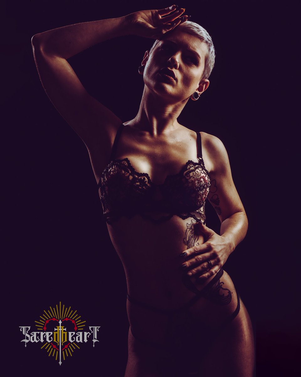 videnoircouture's tweet photo. Sacred Heart, our first ever custom lace range. Preorders open on 23.03.2022 (photo credits: @weirdosphere by @vdpicturesofficial) #videnoir #videnoircouture #customlace #sacredheart #madeinitaly #preorders #comingsoon #saintsandsinners https://t.co/OJvMVile1M