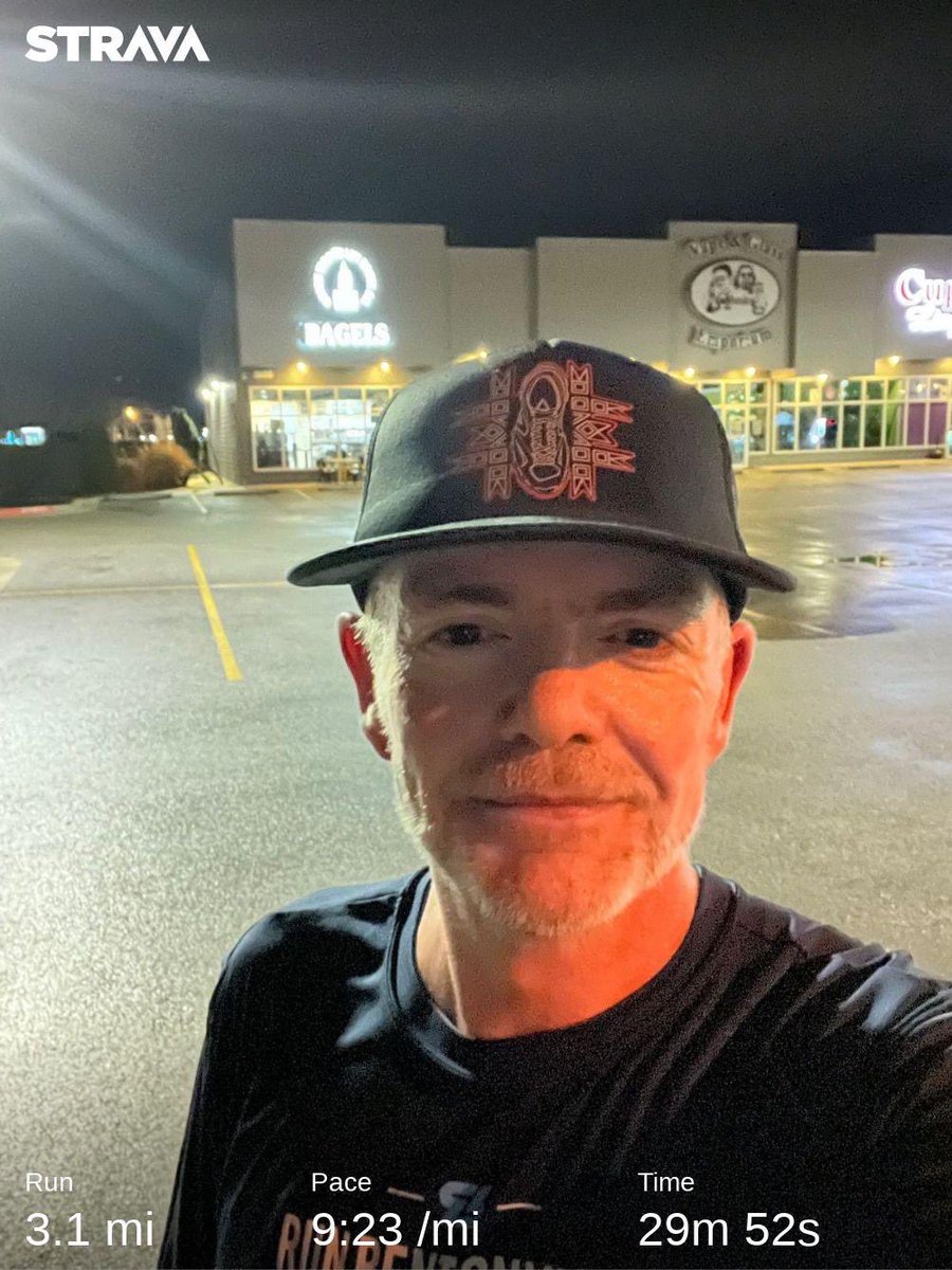 WalkerHates2Run's tweet photo. Day 18 MARCH MOVEMENT Madness!
@michelobultra

To paraphrase @2chainz yet again. “If you woke up this morning, you’re winning” 
 @run_shoe_diaries #5k #run #solomiles #taper #bagel #coffee #friday #springbreak https://t.co/X1NQ6O21tX