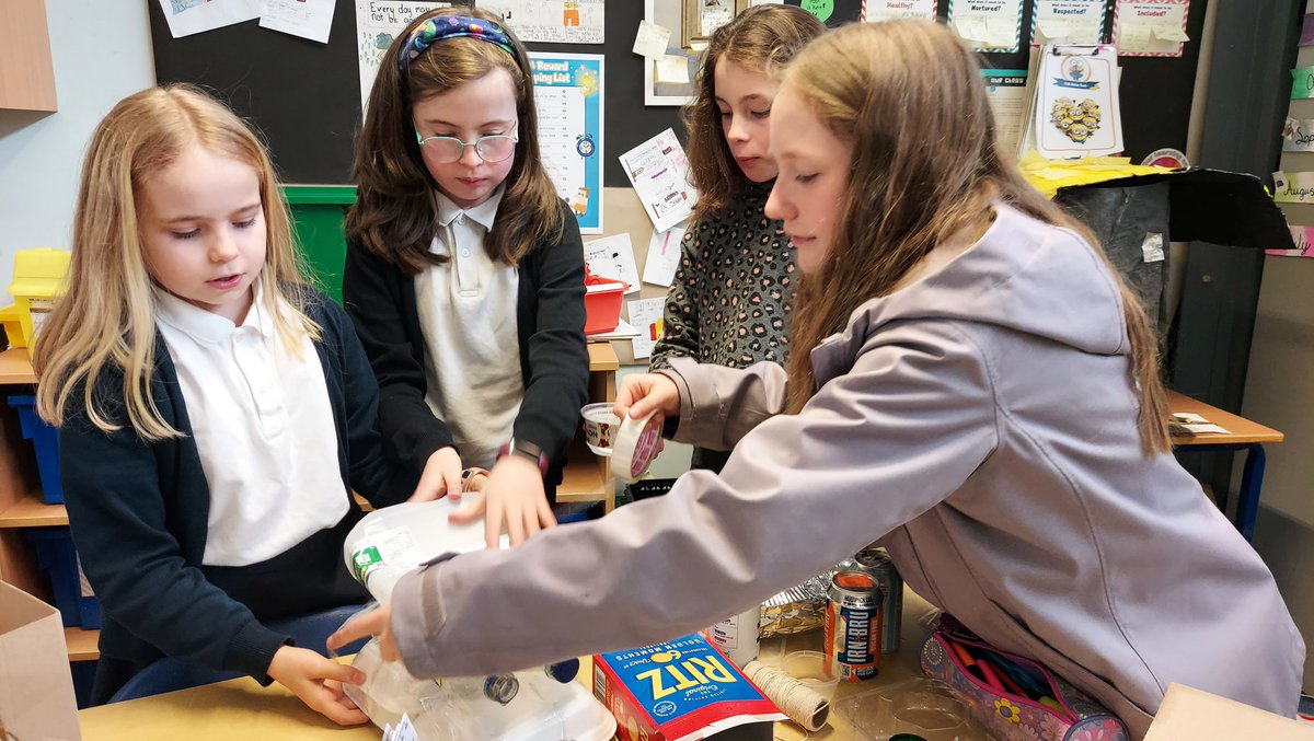 MsMiller_Educ8's tweet photo. A big thank you to Mr Kennedy and the pupils from @LarbertHigh who joined us earlier in the week for a #STEM workshop boat building activity. We loved it! #LarbertSTEM #STEMLarbert @LHSTechnologies @LHS_Science_ https://t.co/N5ty2IRrIw