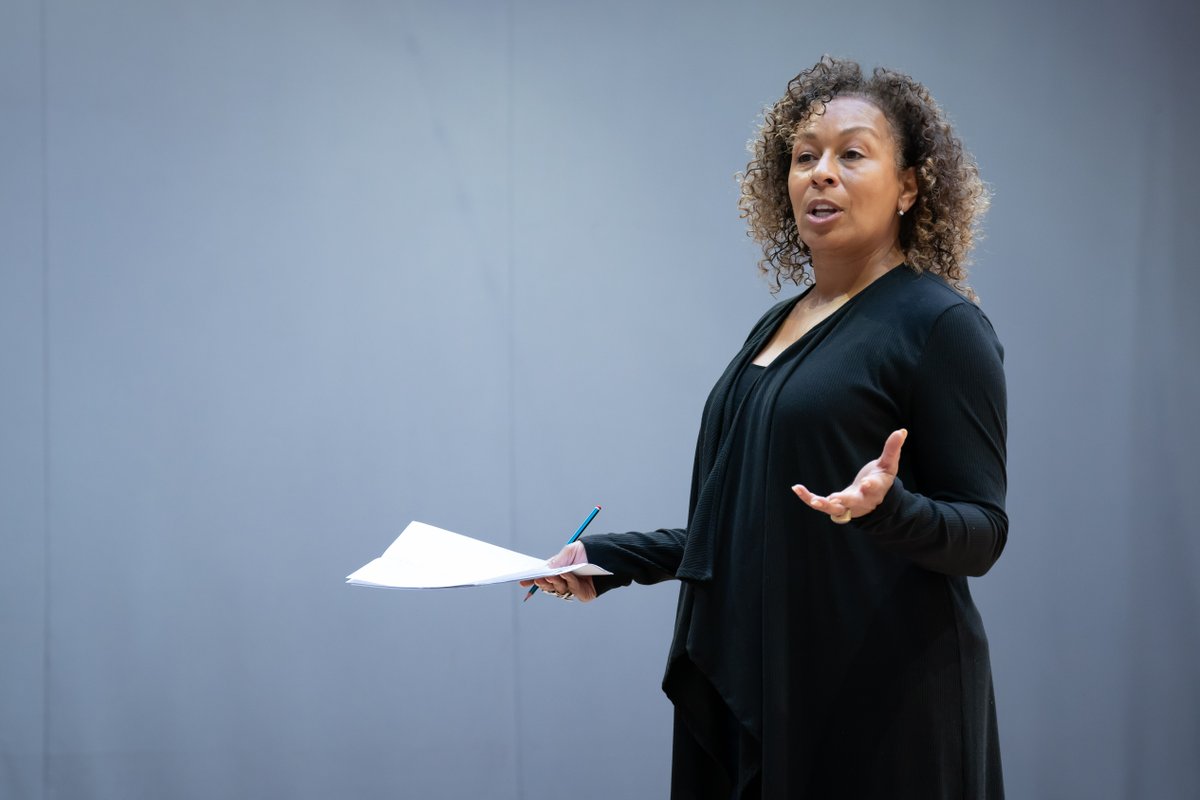 oldvictheatre's tweet photo. Thinking of treating yourself to tickets for both of our upcoming shows, Mike Bartlett's new play #OV47th and August Wilson's modern classic #OVJitney? Book them at the same time and you'll get £5 off each ticket with #OVMultibuy. 

Find out more https://t.co/7bi6iaLEr3 https://t.co/nxj7C7dp4D