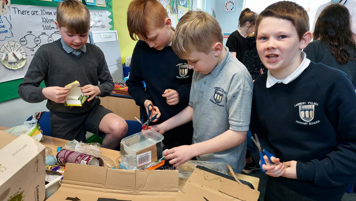MsMiller_Educ8's tweet photo. A big thank you to Mr Kennedy and the pupils from @LarbertHigh who joined us earlier in the week for a #STEM workshop boat building activity. We loved it! #LarbertSTEM #STEMLarbert @LHSTechnologies @LHS_Science_ https://t.co/N5ty2IRrIw