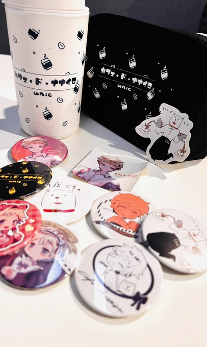 今回のグッズ出来た〜✨!!めっちゃ良い感じですよ!!!!!
ぜひゲットしてくださいな〜!

#カフェドナナイロ 