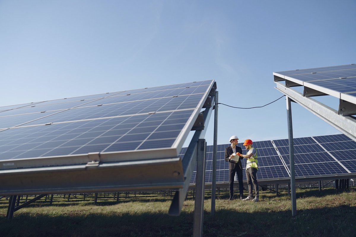 GEAakkoord's tweet image. De nieuwsbrief is weer uit. Met o.a.:
👉🏽 Terugkijken: online werkconferentie '#congestie op het net'
👉🏽 Terugblik masterclass in het kader van de nieuwe raadsperiode
👉🏽 #Klimaatcampagne van provincie #Gelderland
👉🏽 En meer...
Lees 'm hier: 
📩 mailchi.mp/8906a90ae951/n… #klimaat