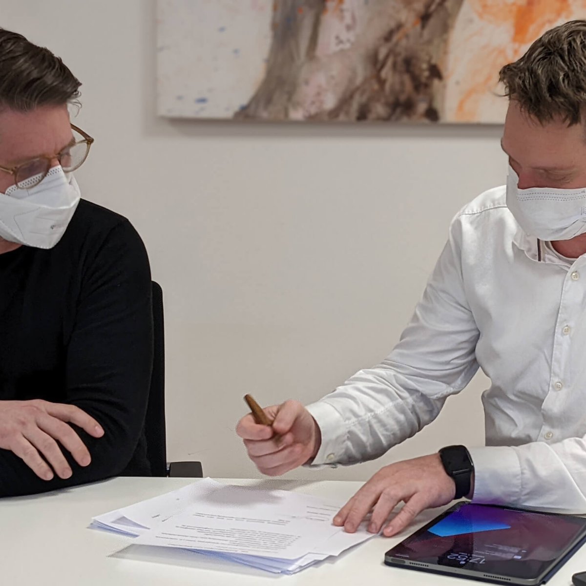 pododesk tweet media