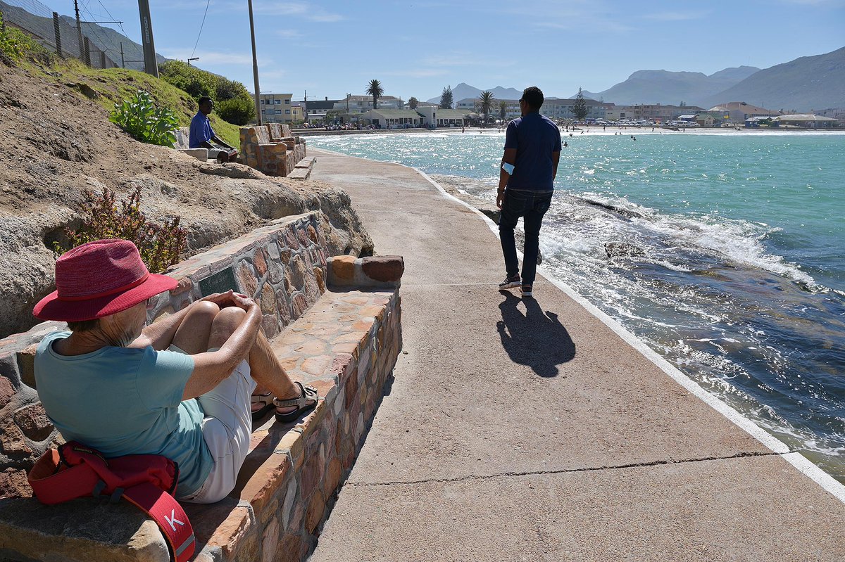 billboardsa's tweet photo. City to revamp coastal walkways in Far South

Read more: https://t.co/Lx7O4UBi6F

#FarSouth #SouthPeninsula #FishHoek #Simonstown #Clovelly #Longbeach #CapeTown #Billboardsa https://t.co/uNNlWFDYtH