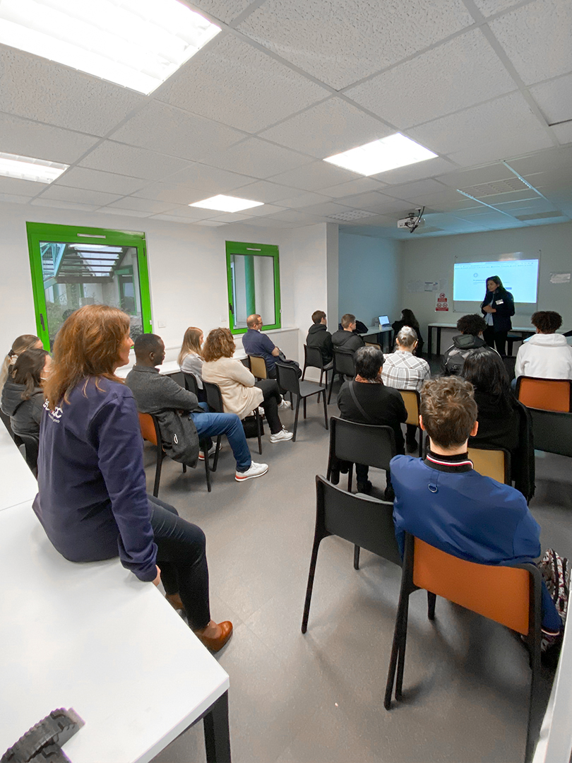 🙌🏻 Merci à toutes les personnes qui ont participé mercredi aux portes ouvertes des 6 campus Ecofac. Nous espérons avoir répondu à toutes vos questions ainsi que vous avoir guidé dans votre poursuite d'études ! 🔥