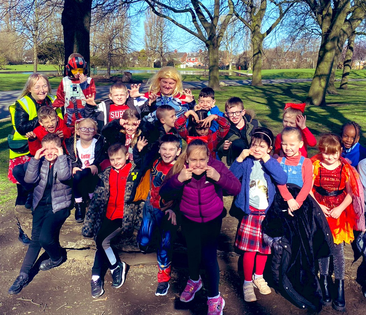 EPA_Y1_Y2's tweet photo. #RedNoseDay and #scienceweek2022 means #EPAOctopus class have had a wonderful trip dressed in red or as a superhero to go #bug hunting at East Park this morning! @DeltaEstcourt https://t.co/8WZSNQopOP