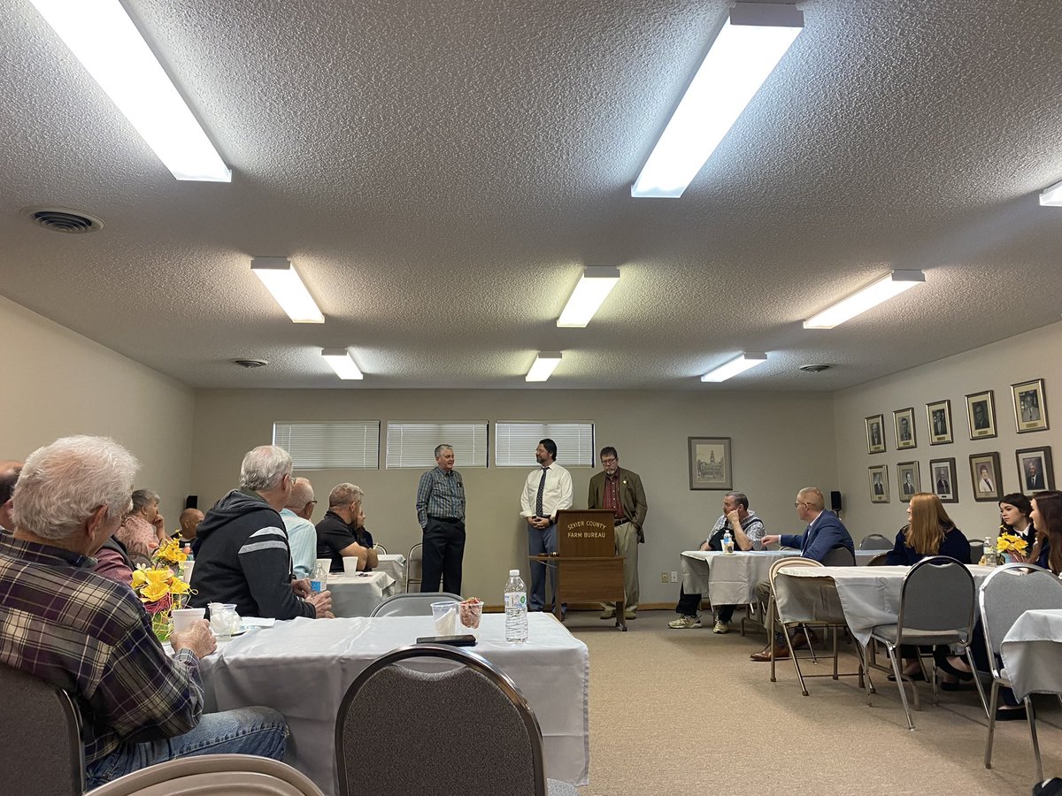 Kristen_Walkerr's tweet photo. Rounding out the week with a great Legislative Breakfast in Sevier County. Thank you to Senator Art Swann, Representative Andrew Farmer, and Representative Dale Carr for coming out and listening to Sevier County’s farmers! @TNFarmBureau https://t.co/0GgU9FO5EJ